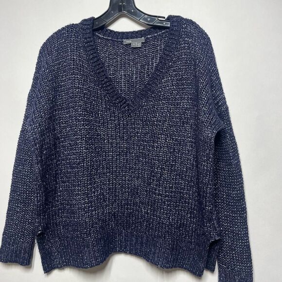Vince Metallic Textured V Neck Sweater in Navy S - Picture 4 of 13